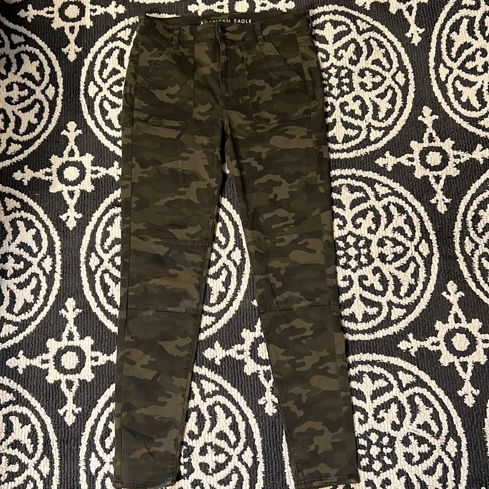 American Eagle Hi-Rise Jegging